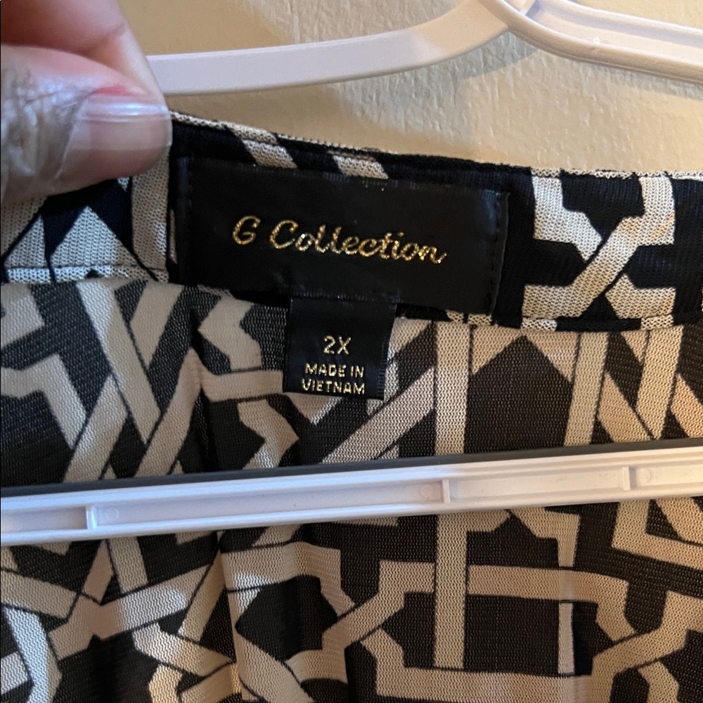 Cato Monochrome Abstract Pattern Blouse - Picture 2 of 3